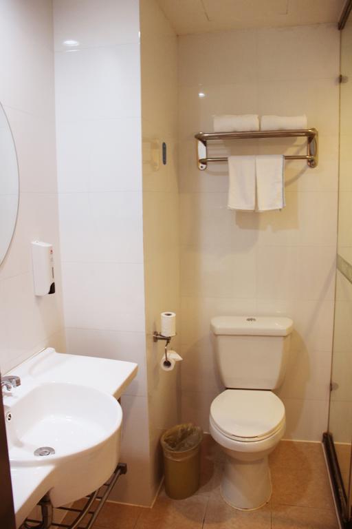 Hanting Express Nanjing Xianhemen Room photo